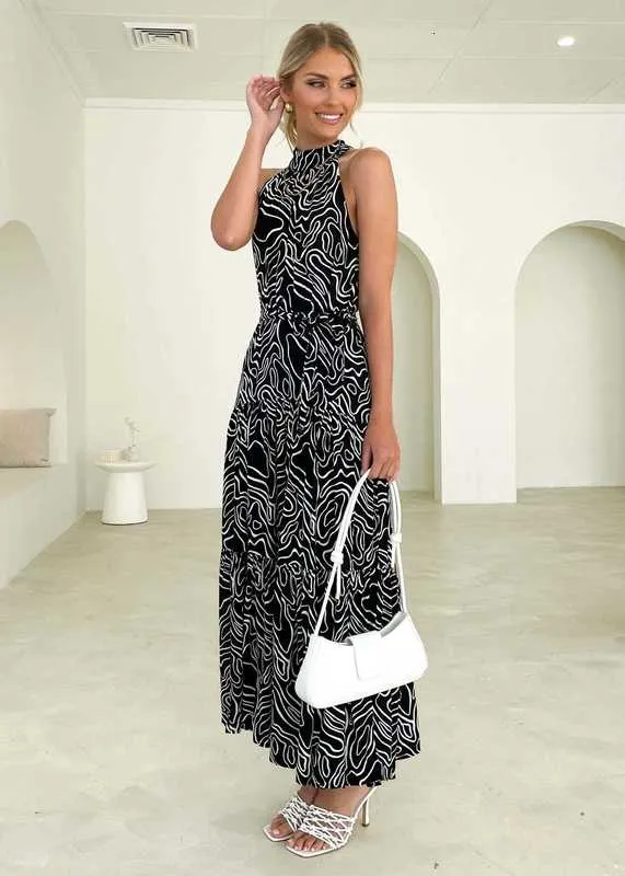 Katrina Maxi Dress - Black Swi