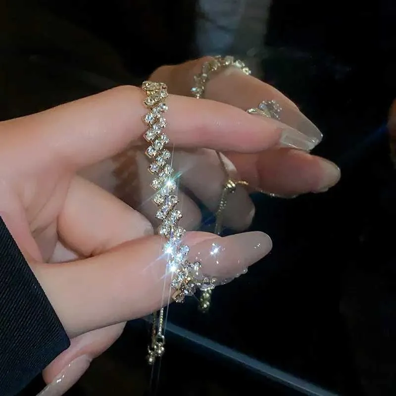 Adjustable Rhinestone Bangle Bracelet With Zircon For Women_voghion.com
