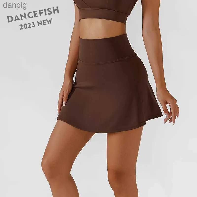 Signe Dancefish 2023 Nuove donne chic slit design shortkirt pantalone addestramento all'aperto Fitness Daily Wear Dance Dance Dance Tennis Gonne Y240508