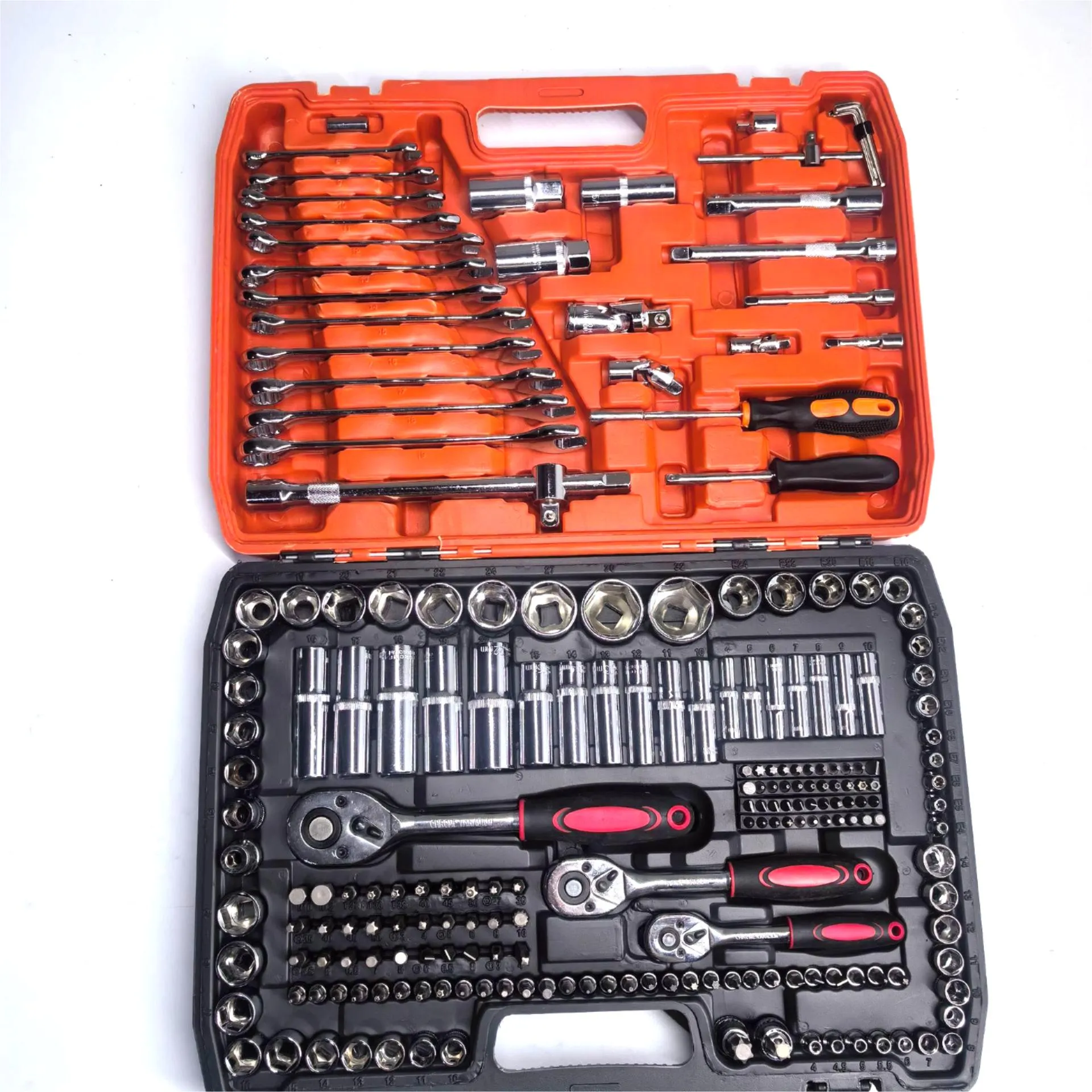 Högkvalitativ komplett 216 st. Alsmäktig Hållbar kombination av skiftnyckeluttag Set Full Auto Repair Tool Kits CAR ODM Anpassning