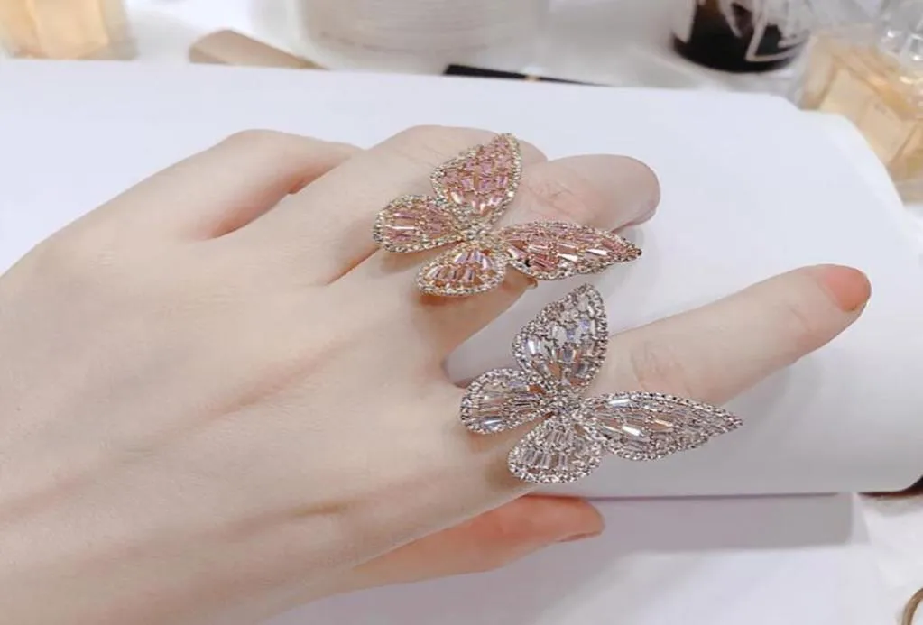 Menskvinnor Iced Out 3D Butterfly Ring Micro Pave Cubic Zirconia 14K Gold Plated Simulated Diamonds Hip Hop Justerable Ring One Siz7600463