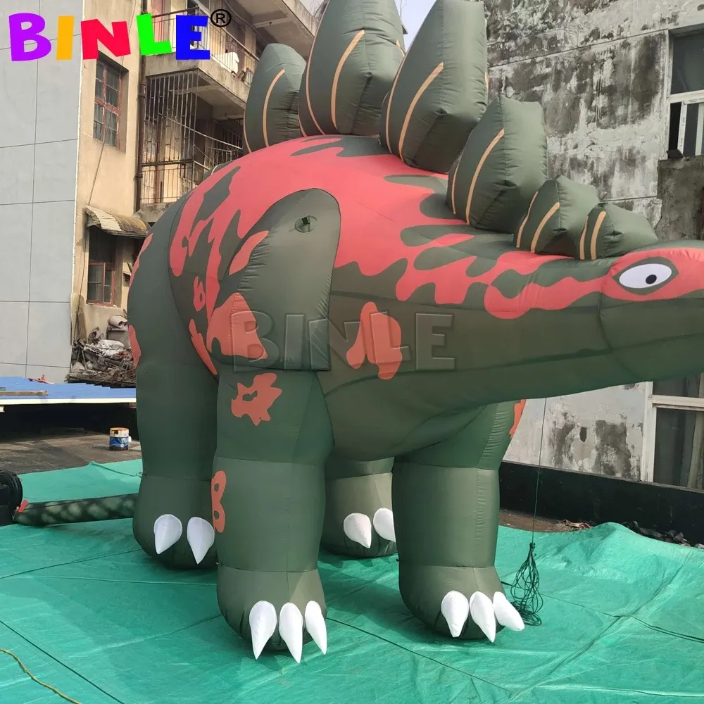 Ideas de evento de desfile de 20 pies de longitud al por mayor Dinosaurio de estegosaurio inflable Gigante para la venta Se puede personalizar el modelo de animales grandes