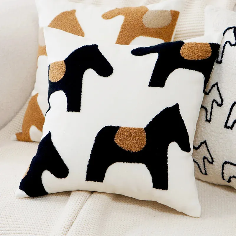 Cartoon Horse Lion Elephant Point Shape Embroidered Pillow Cover Cushion Cotton Pillowcase Flora Sofa Bedroom Home Decor 240508