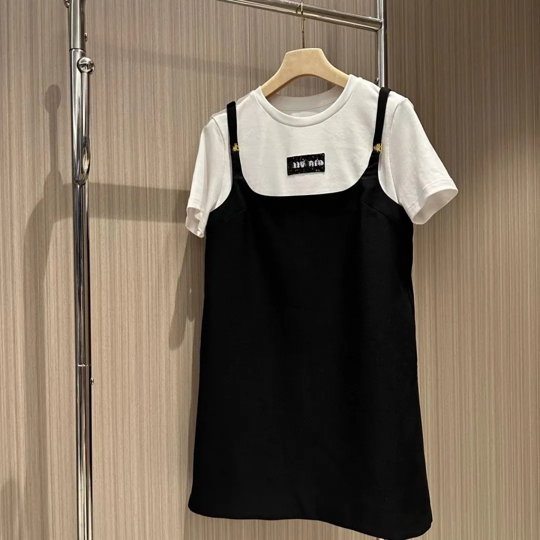 summer new designer skirt miui skirt dresses for woman Splicing fake two embroidered sequins to decorate short sleeved dress