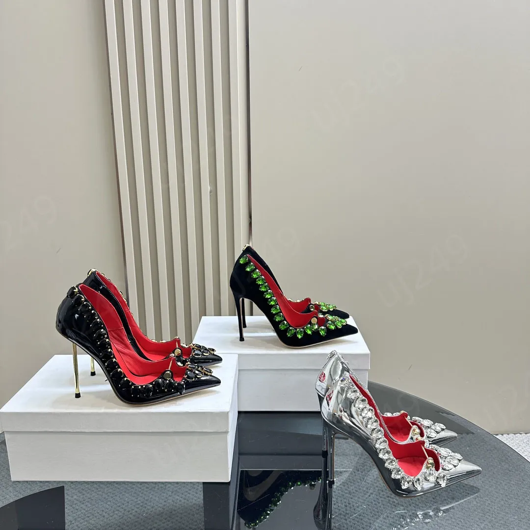 Designer Mulheres Sexy Sapatos de salto alto Red Bottom Bottom Sandálias de verão de couro raso de patente com tamanho de caixa 35-43