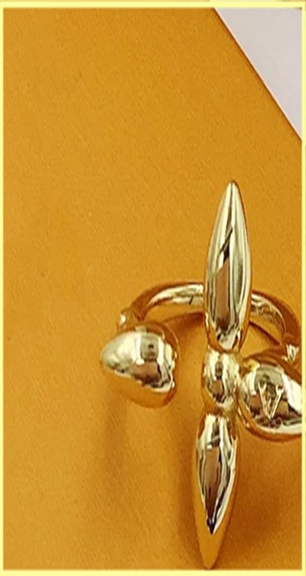 Роскошные дизайнерские ювелирные наборы серьги дизайнеры дизайнеры браслеты ожерелья для мужчин для мужчин любить золотое ожерелье L Браслеты Женские цепные звенья 7552335