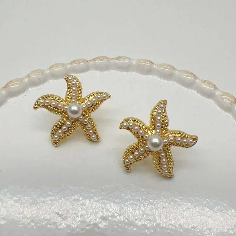 Серваринг Retro Retro Pearl Star Metal Starfish, подходящие для женских праздничных вечеринок подарки на день рождения подарки модные ювелирные серьги E176 Q240507