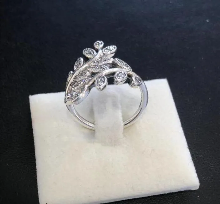 Nieuwe luxe mode CZ Diamond Leaf Ring met originele doos voor P 925 Sterling Silver Wedding Gift Rings Set7062943