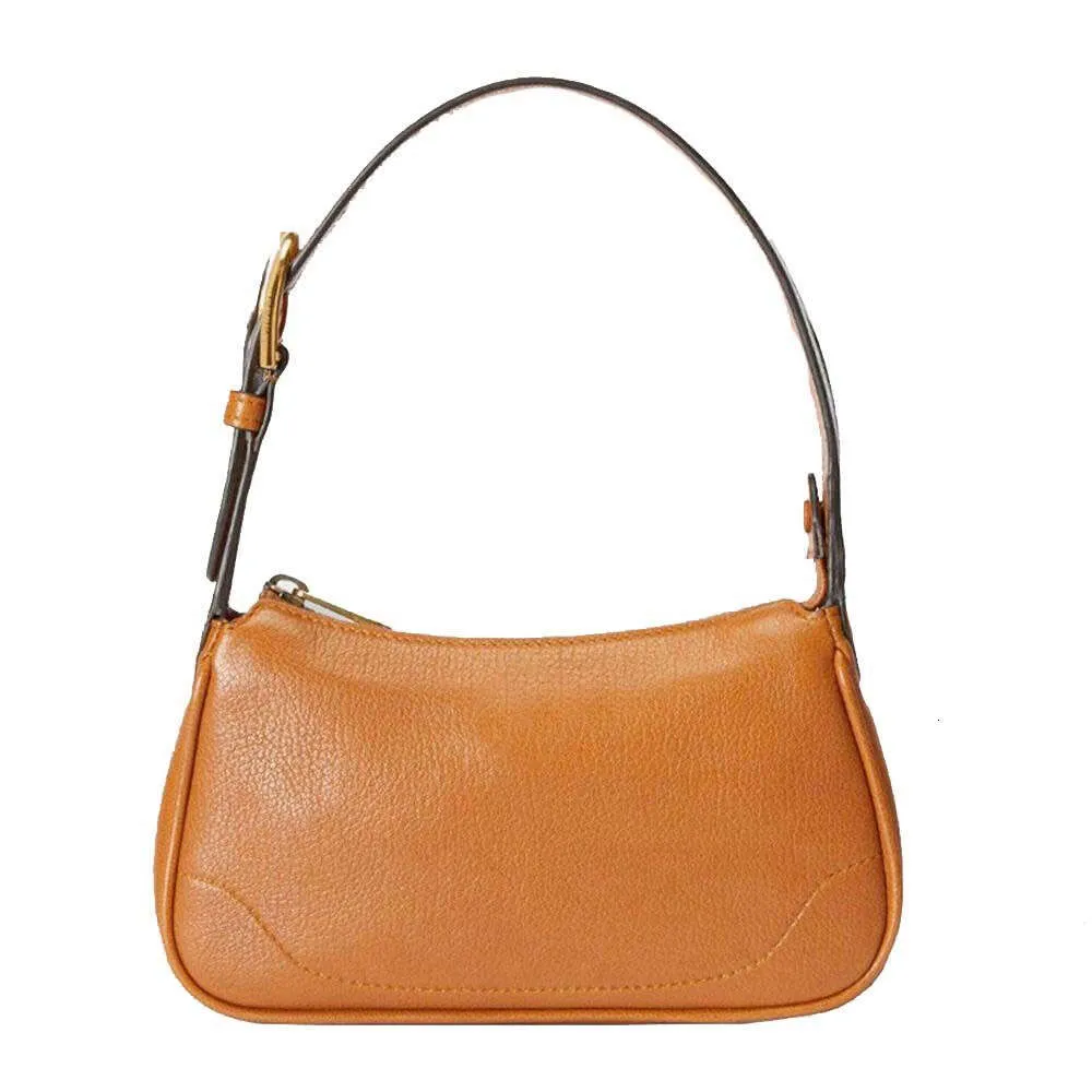 Designer Brand Women Bag Handväska blixtlås Solid Color Letter Metal vanlig liten kapacitet axelväska för kvinna cyx05085