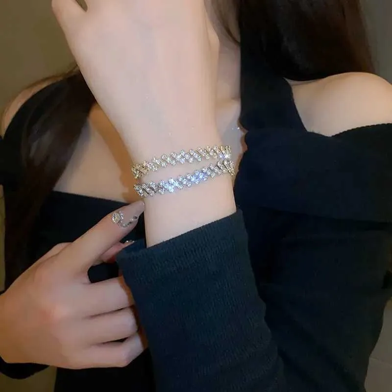 Adjustable Rhinestone Bangle Bracelet With Zircon For Women_voghion.com