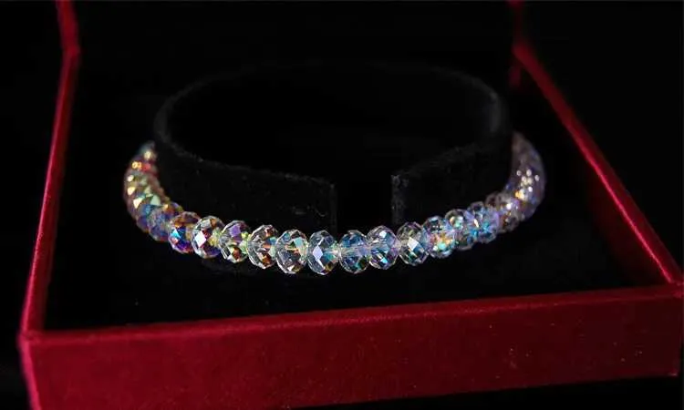 Perlen Und Kristall Armband Elastisch Weiß Schmal Glänzend_voghion.com