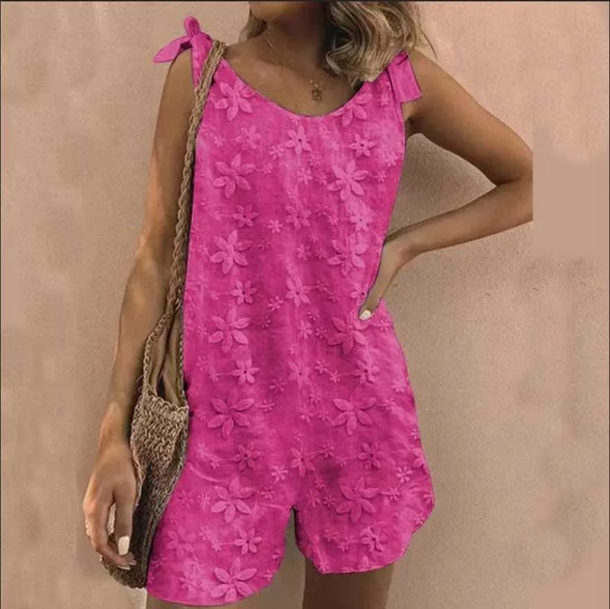 Kvinnors jumpsuits Rompers Casual Womens Suspenders Romper Shorts With Loose Lace Print D240507