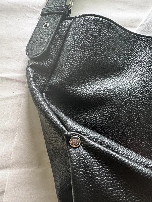 Märke Saturn Tote Bag Vintage Black Leather Bag Hobo stor kapacitet Crossbody Bag