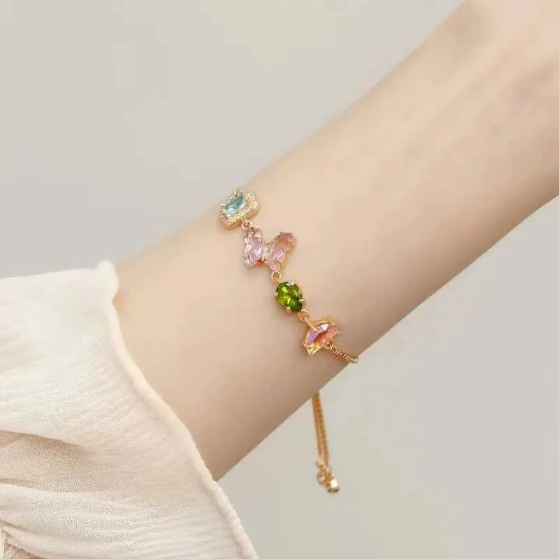 Braccialetto carino colorato in cristallo farfalla bracciali per le donne 2024 estate nuovo stile regolabile rame placcato oro braccialetto_voghion.com
