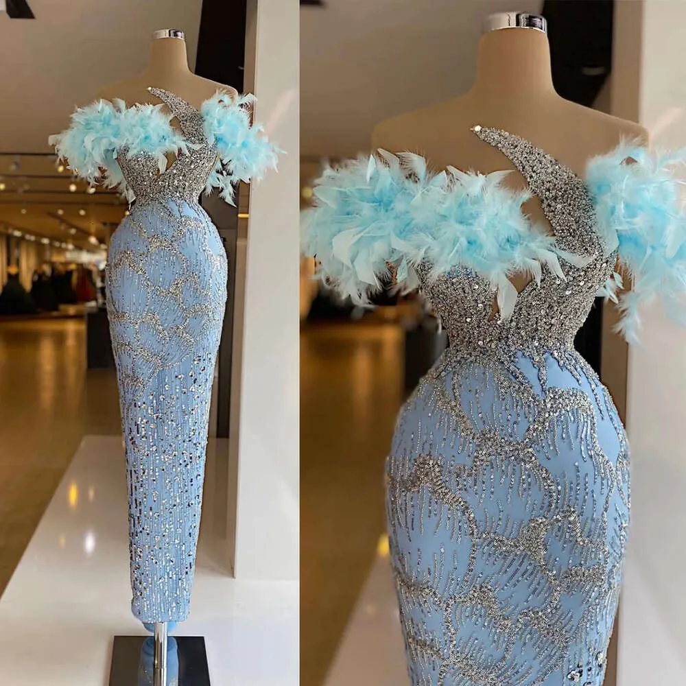 Sukienki pióra cekiny projektant syrena balu sllamanne aplikacje długość podłogi bez pleca