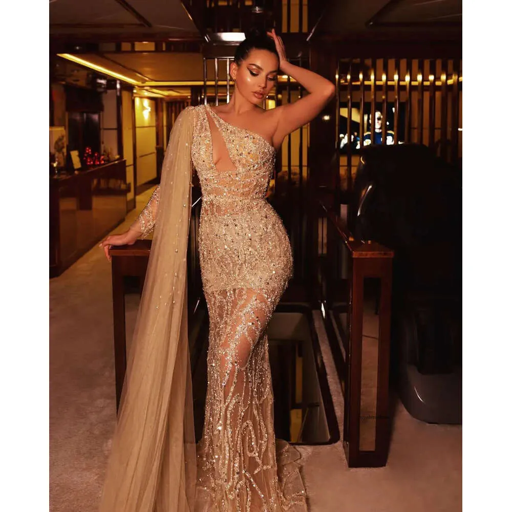Sparkly New Arrival Evening Dresses V Neck Shoulder Cape One Long Sleeve Lace Floor Length Beaded Pearls Sequins Appliques Prom Dress Formal Plus Size Tailored 0431