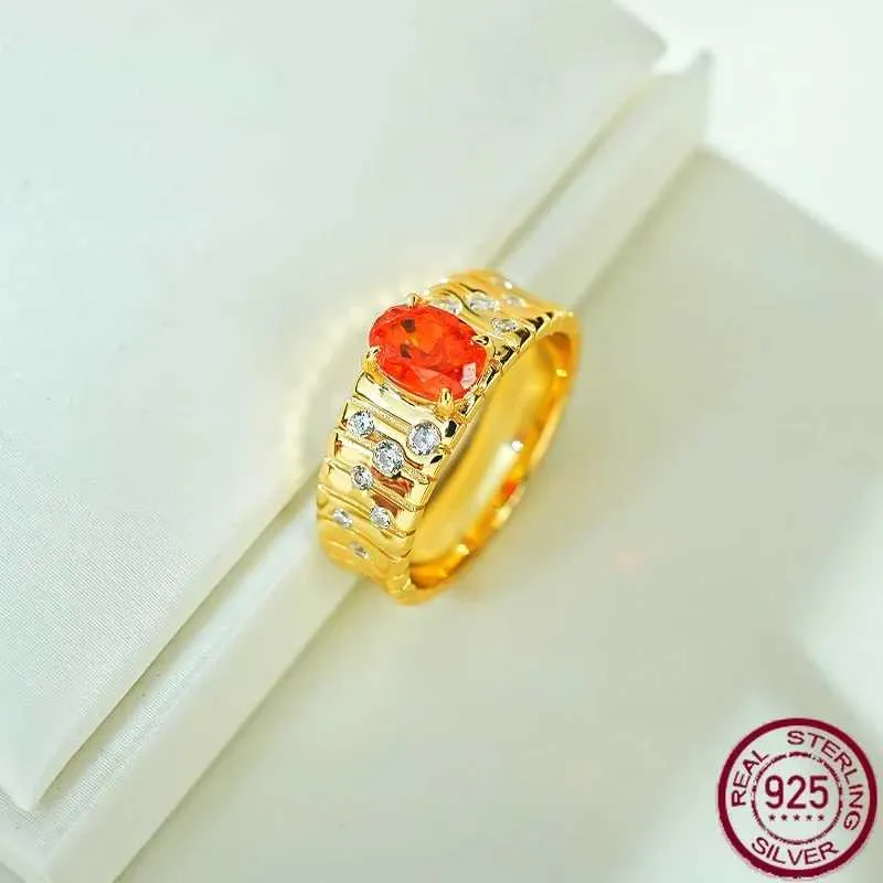 Anéis de banda Novo 925 prata oval rset com diamantes de alto carbono adequados para mulheres design exclusivo de design versátil de casamento de ouro J240508
