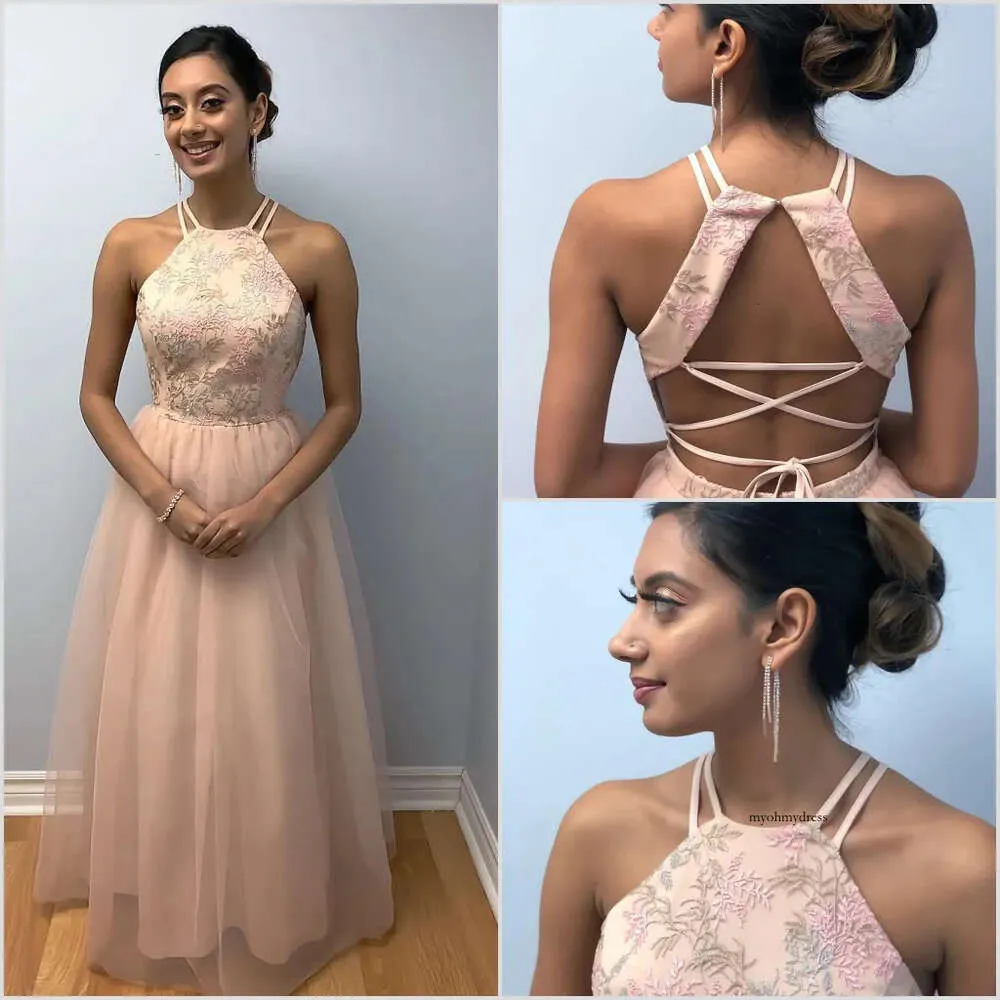 Modest Customized A Line Sleeveless Prom Dresses Applique Halter Evening Dress Tulle Floor Length Hollow Formal Party Bridesmaid Gown 0508