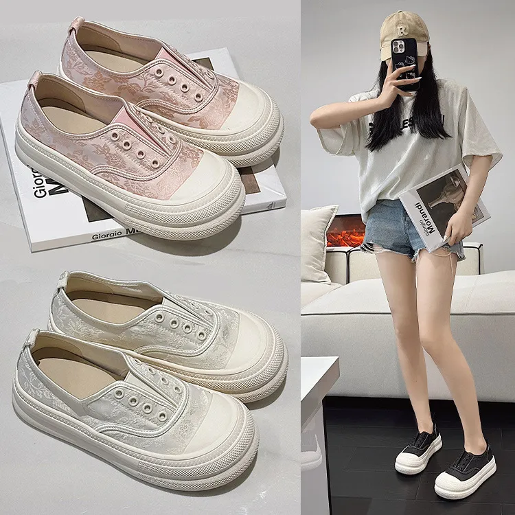 Chinese Style Women s Summer Shoes Trendy Lazy Kicks with Thick Soles and Unique Printed Design