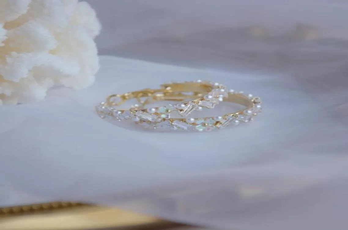 Stud Design Fashion Korea Schmuck Pearl Crystal Flower Round Ohrringe für Frauen Urlaub Party täglich exquisites Ohrring40819324025141