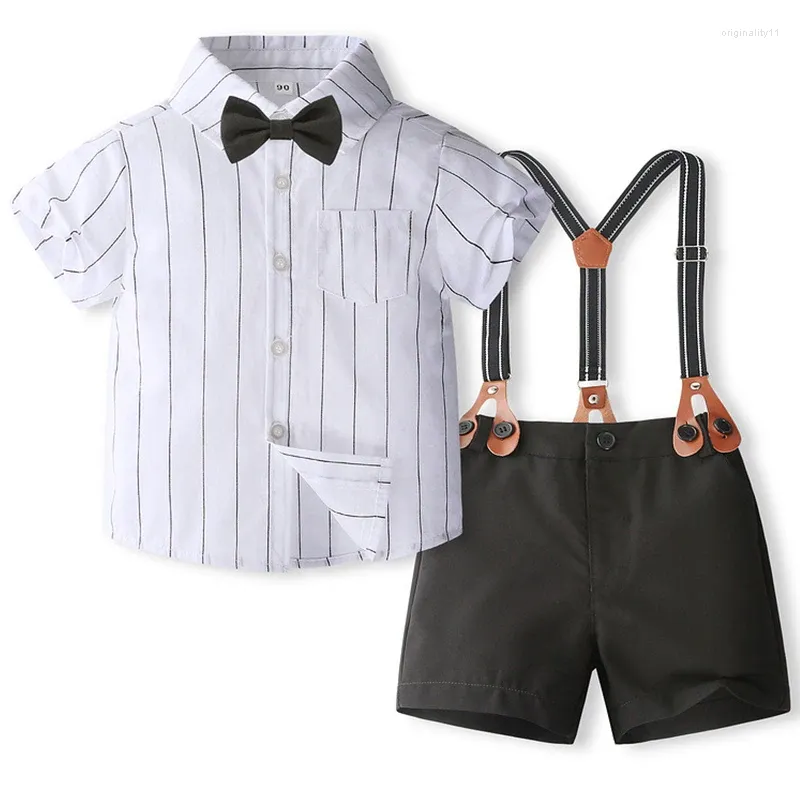 Ensembles de vêtements 4 pièces 2024 Été pour tout-petit des vêtements pour garçon ensemble de mode coréenne Stripe à manches courtes Baby Shorts Tie Tie Luxury Kids BC1003-1