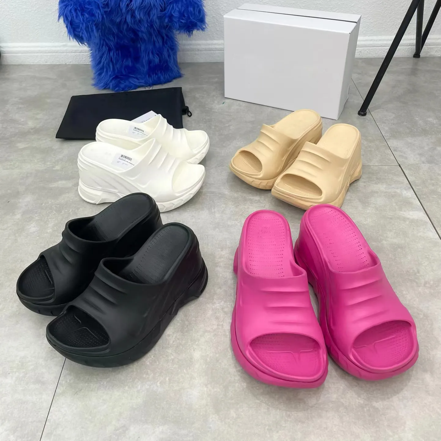 Marshmallow Foam Slide Sandals: Waterproof Women's Slippers Platform Wedge  Flip Flops - Main Image