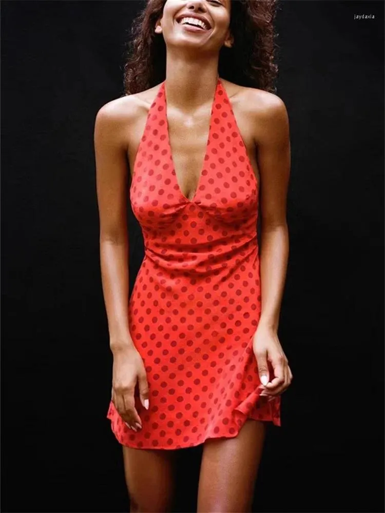 Casual Dresses Women Silk Diagonal Cut Red Polka Dot Mini Dress Spring Summer 2024 Ladies V-ringande Hanging Neck Backless Short Robe