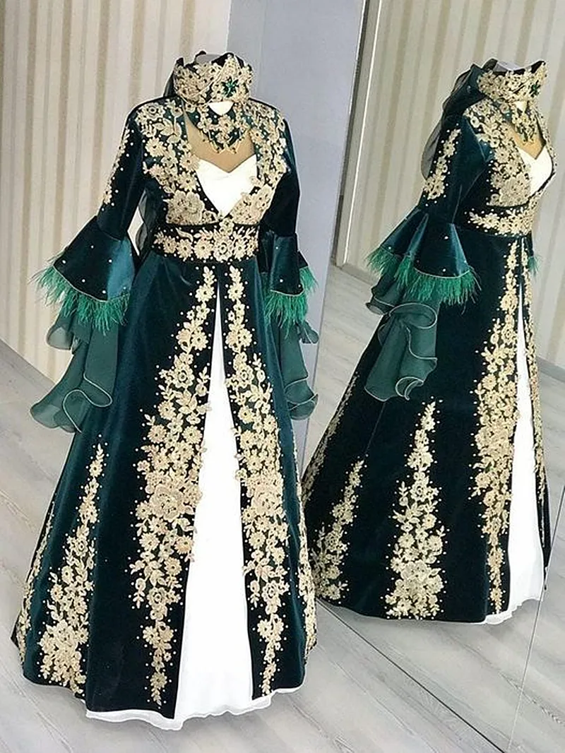 Luxury Hunter Green Satin A-Line kaftan evening dress with Gold Lace Appliques and Beading - Elegant Arabic Muslim Prom Gown Luxury Hunter Green Satin A-Line kaftan evening dress with Gold Lace Appliques and Beading - Elegant Arabic Muslim Prom Gown