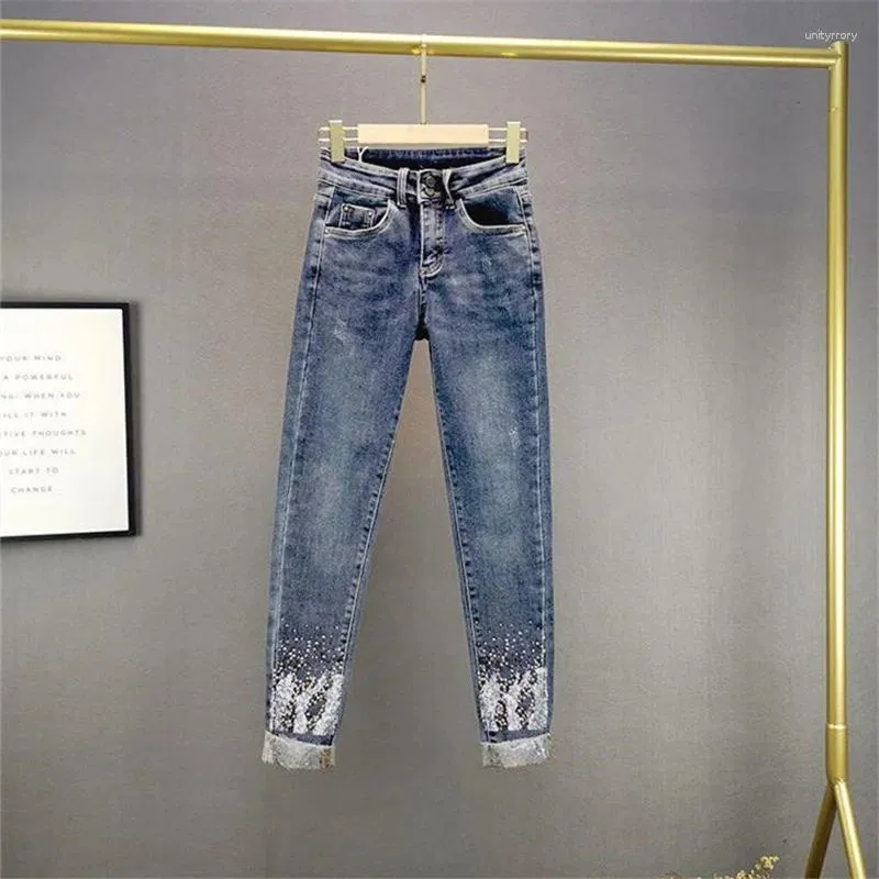 Jeans pour femmes en strass paillestone Skinny Woman Vêtements 2024 Pantalon de crayon Slim Slim Slim Fit Pantal