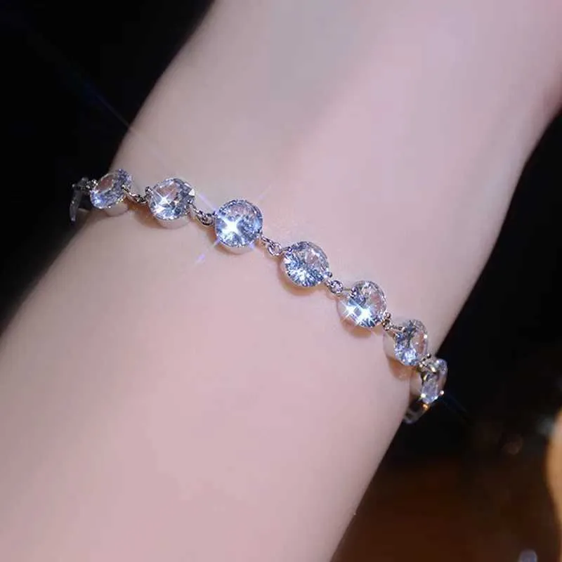 Crystal Zircon Bracelet For Women Adjustable Shiny Silver Plated_voghion.com