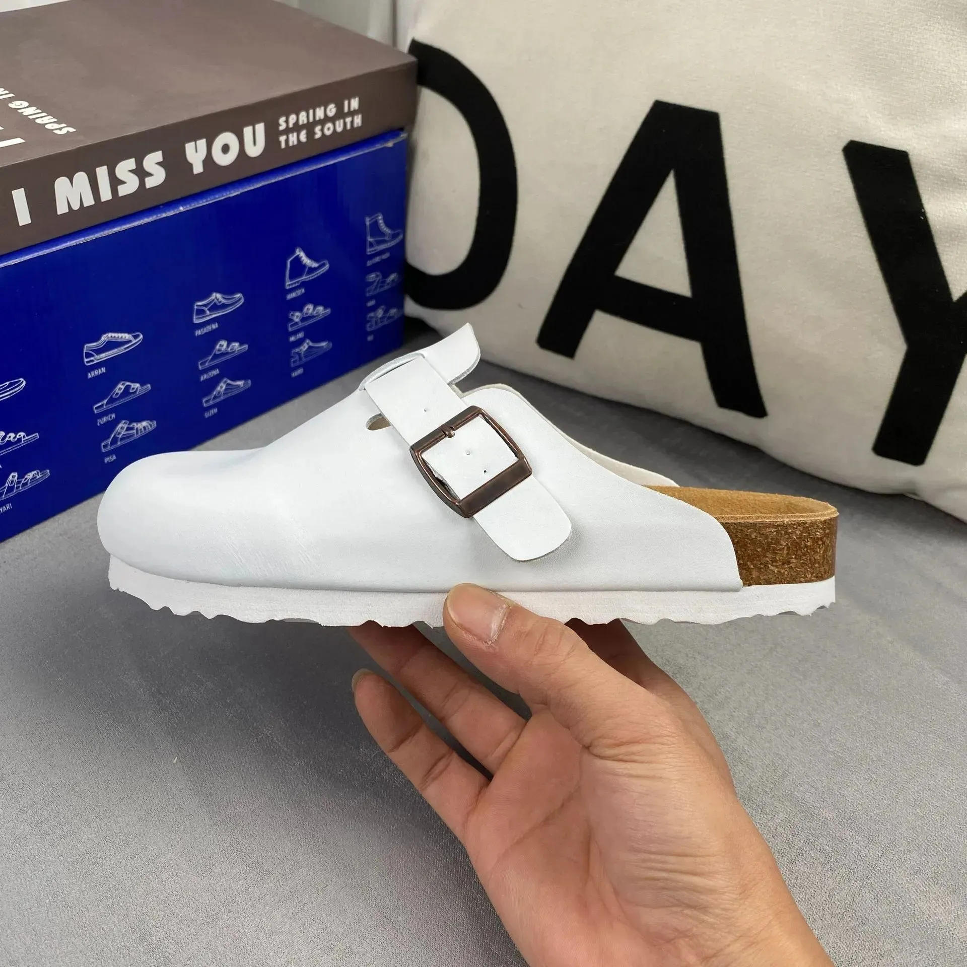 Vintage Designer Sliders Shoe Bostons Clog Celtics Summer Sandale Suede Cork Flat Slippers Leather Luxury Slide Womens Men Bage Sandal Sandal Casual Chaussures Du 12 52 DHgate