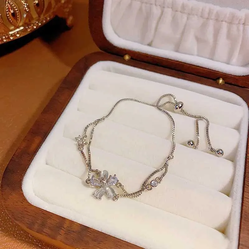 2024 Nuovo braccialetto con ciondolo in zirconia cubica con fiore di cristallo da donna, doppio strato, gioielli con strass lucidi_voghion.com