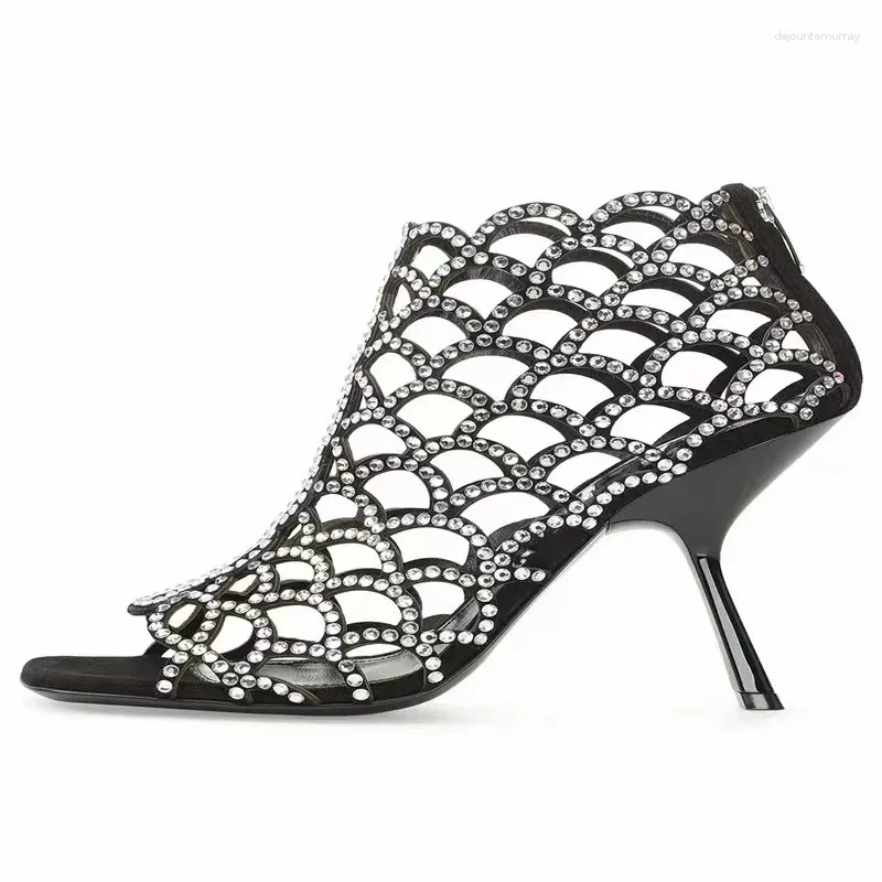 Chaussures habillées 2024 SATINE Square Fish Fish Eau diamant diamant creux à talon mince Boots Ultra High Cool Fashion Sandales de grande taille