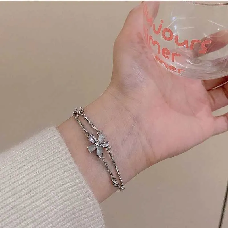 Bracciale a fiore in cristallo e zirconia per donna bracciale doppio_voghion.com