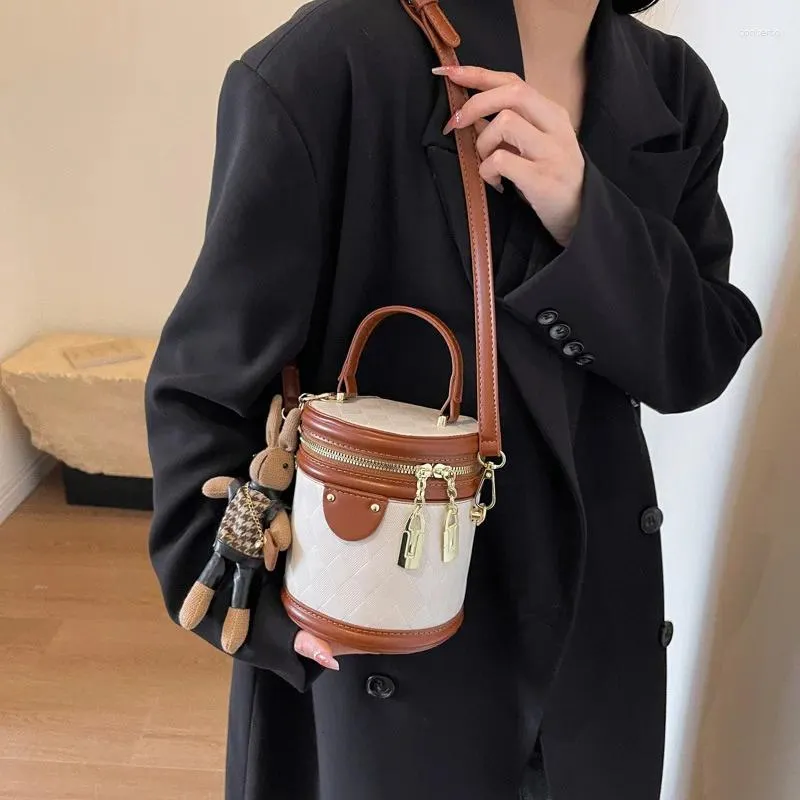 Shoulder Bags Barrel Shaped Ladies Small Bucket Bag Tide Handbags Crossbody Fashion Portable Cylinder For Women 2024