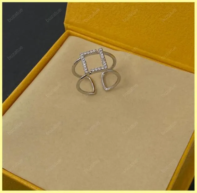 WOME Designer anneaux Diamond F Anneaux Engagements pour femmes Love Ring Designers Luxurys Jewelry Buzatue Mens Gold Ring Box Whole2074039