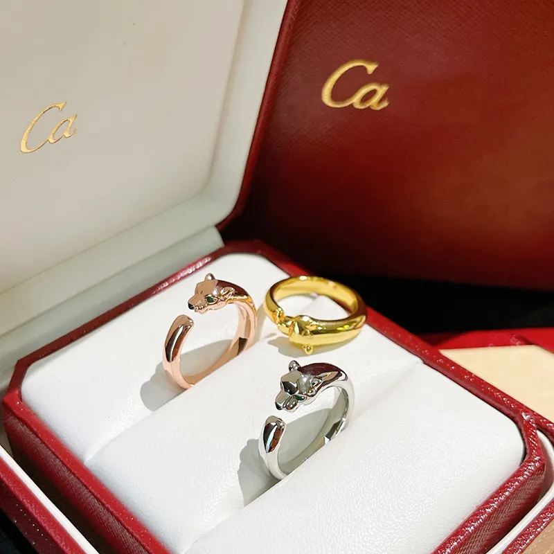 Modedesigner Leopard ringer högkvalitativt rostfritt stål 18K Guldleopard Öppna unisex enkel ring för kvinnans smyckespresent