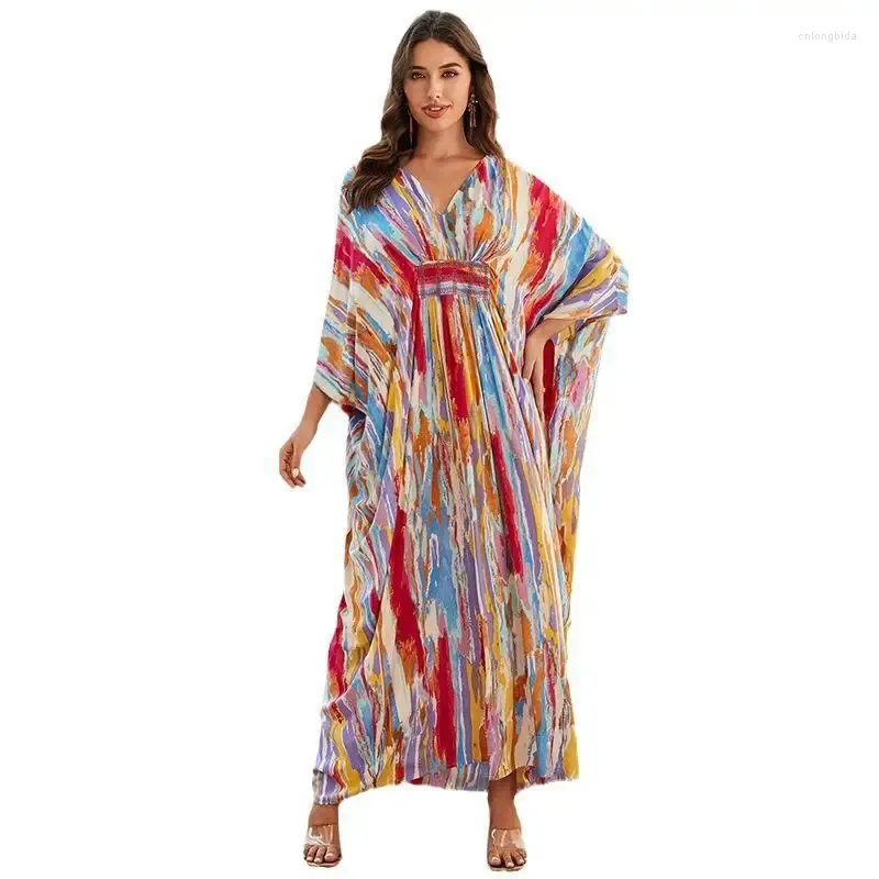 Les maillots de bain de plage pour les femmes couvrent le maillot de bain des maillots de bain femelles Color Smock Loose Robe Type 2024