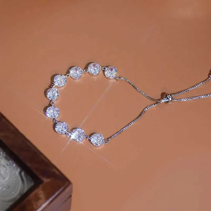 Crystal Zircon Bracelet For Women Adjustable Shiny Silver Plated_voghion.com