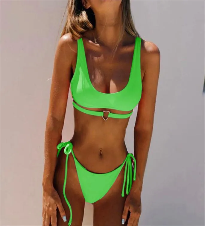 2020 Bikini de ceinture de coeur Set Tong Bathing Sexe Suisse G GRAND BIKINI MAISONS FEMMES MICRO-SUNBOOB FEMMES DES FEMANS DE COUPE HOLTER TOP9782677