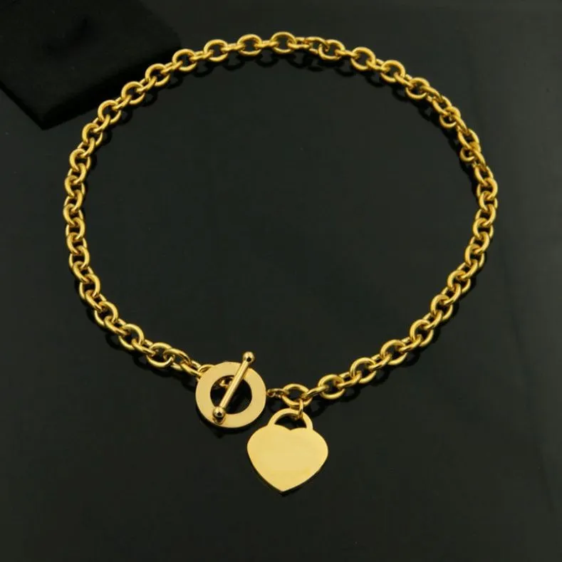 Collier de coeur doré marque de luxe bijoux de luxe femme pendante nenckaces chaîne argentée japon