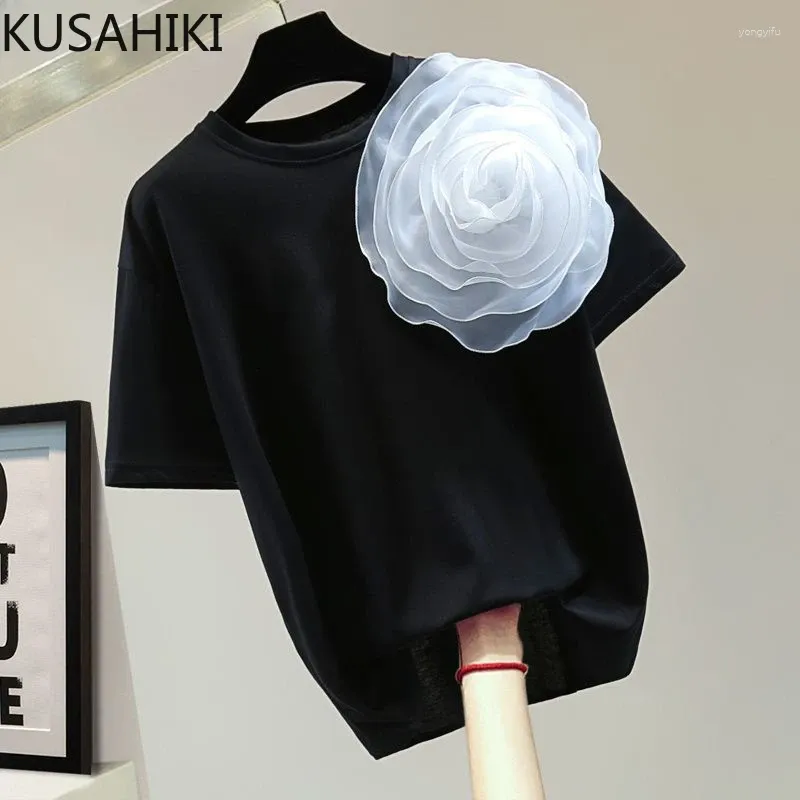 Women's T Shirts KUSAHIKI Chic 3D Flower Color Contrast T-shirt 2024 Summer Korean Slim Solid Casual Versatile Round Neck Top Tees