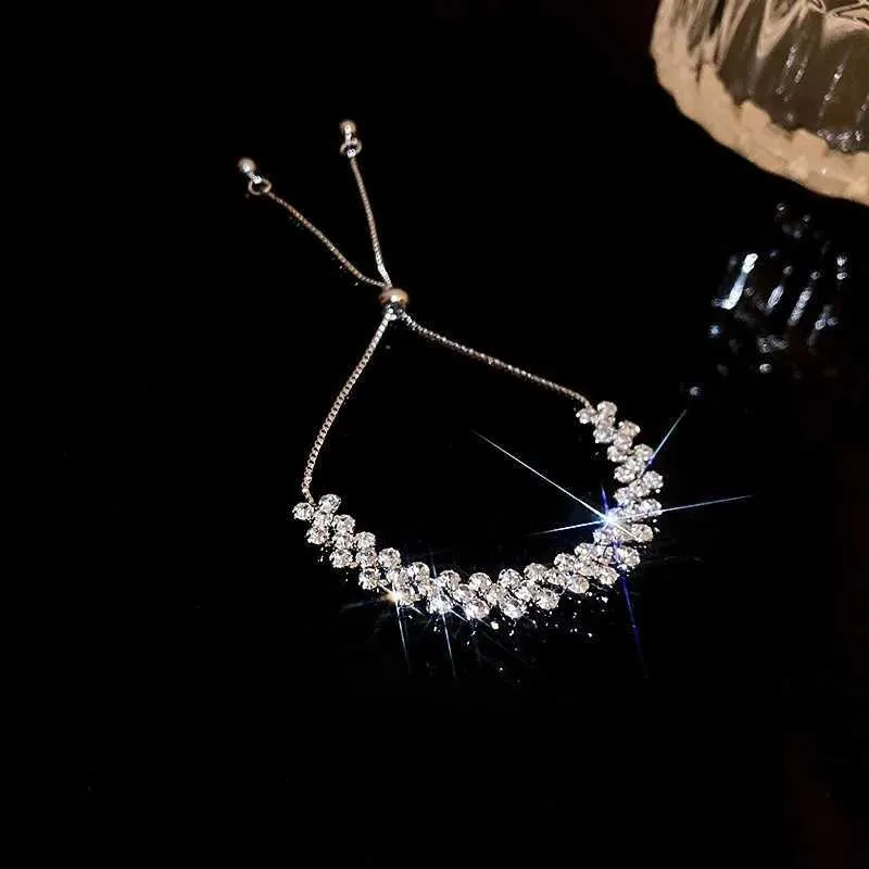 Adjustable Rhinestone Bangle Bracelet With Zircon For Women_voghion.com