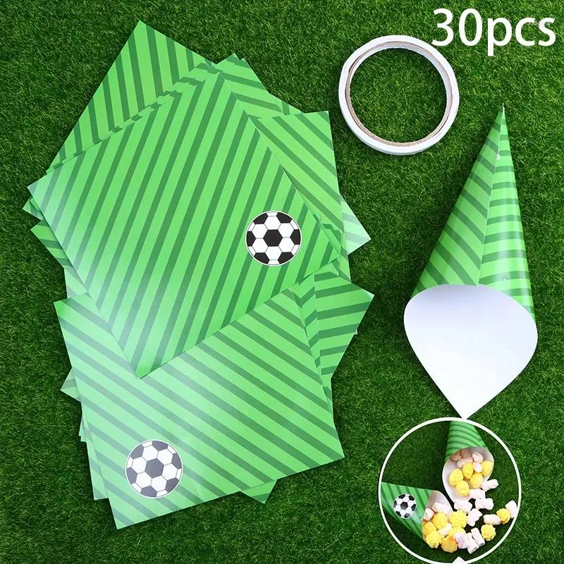Ferramentas de panificação 30pcs Green Football Birthday Party Kid Paper Cones Titular Tray Popcorn Display Tool Baby Shower Sport Game Supplies