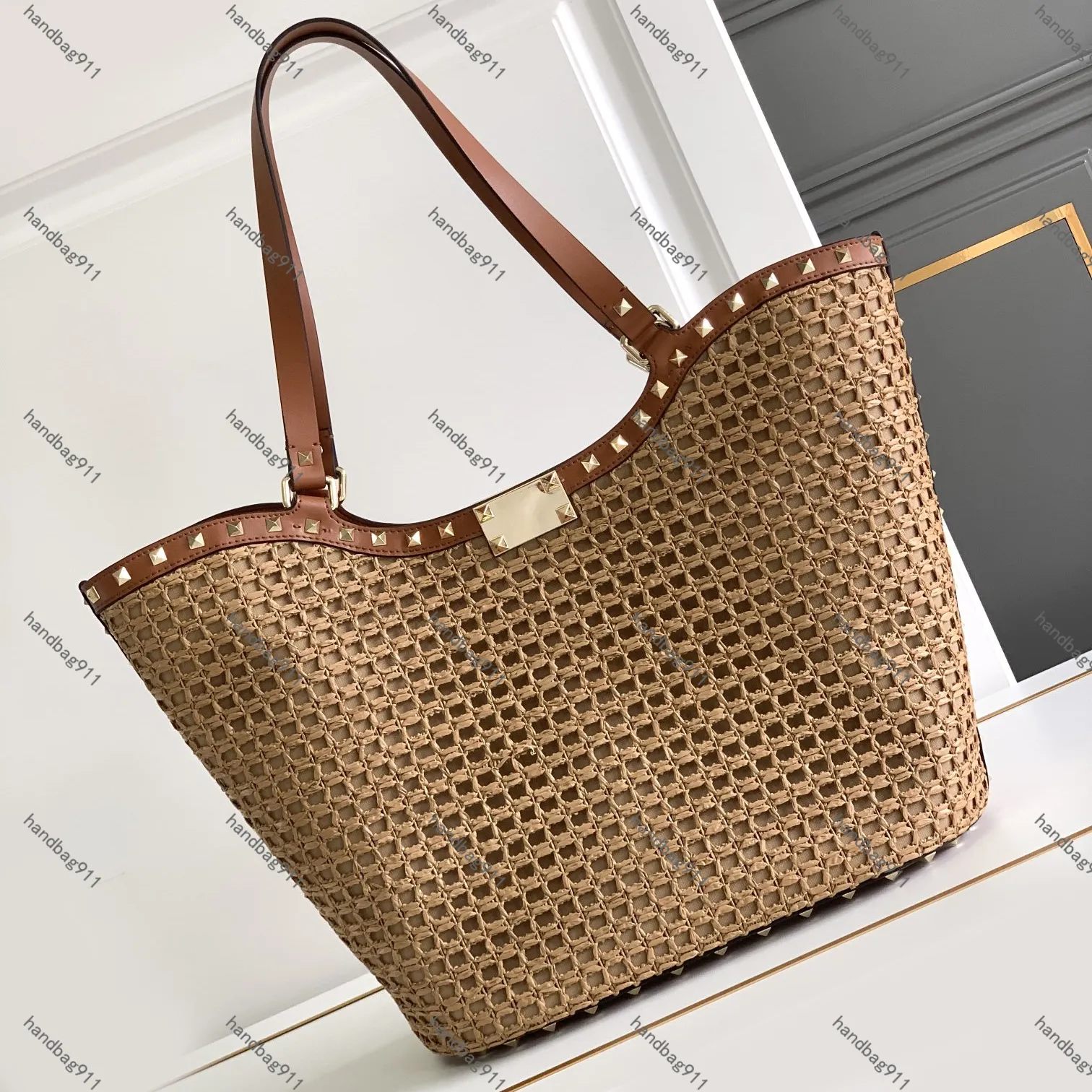 Sac à main de concepteur Sac à main de luxe Sac de plage d'été Sac épaule avec une poignée en cuir Femmes Tote Bag Sac Shopper Sac à main de grande capacité