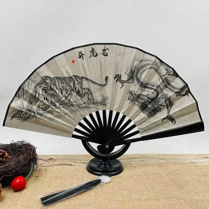 中国スタイル製品1PCS 8インチ折りたたみシルクビンテージ中国の手持ちファンプラスチック製シルクダンスファンタッセルアートクラフトギフトホーム装飾