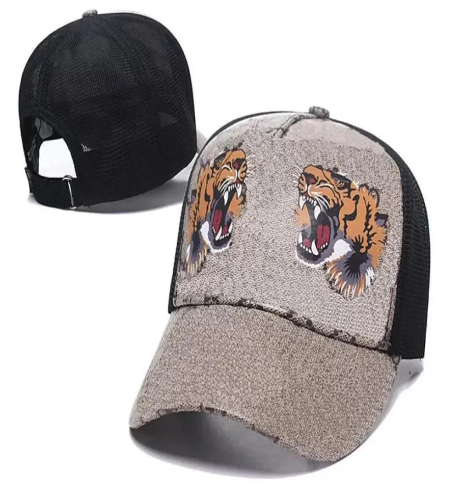 2022 Capes de baseball de cape de rue de haute qualité Homme femme Sports Chapeau de sport Bee Strake Snake Tiger Animal Chapeaux de bal a réglable 22 1642174