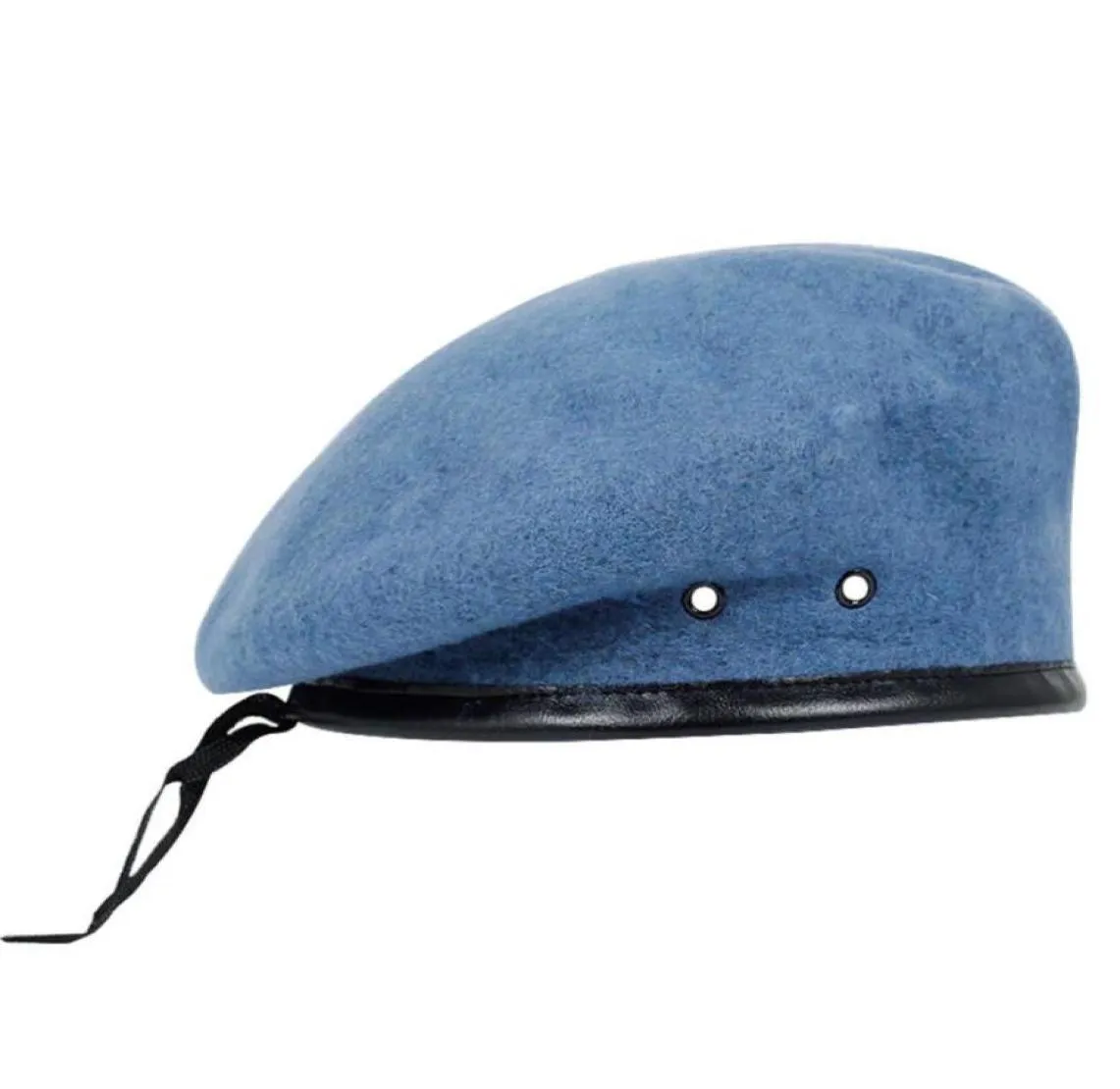 Beret British Style Classic Men039s и Women039s шляпы на открытом воздухе.