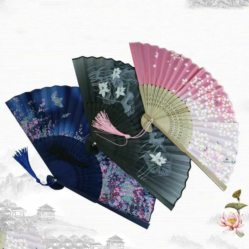 Prodotti in stile cinese Silk Vintage Follo Fan Fan in stile cinese Dance da matrimonio Fare di seta pieghevole Donne Foto Prop Tool Art Craft Decoration Home