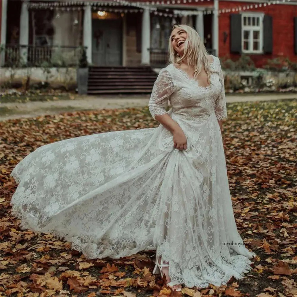 Boho Lace Boho Lace Wedding Dress - Plus Size V-Neck Backless Bridal Gown with 3/4 Long Sleeves - Perfect for Bohemian Brides - Simple Vestidos de